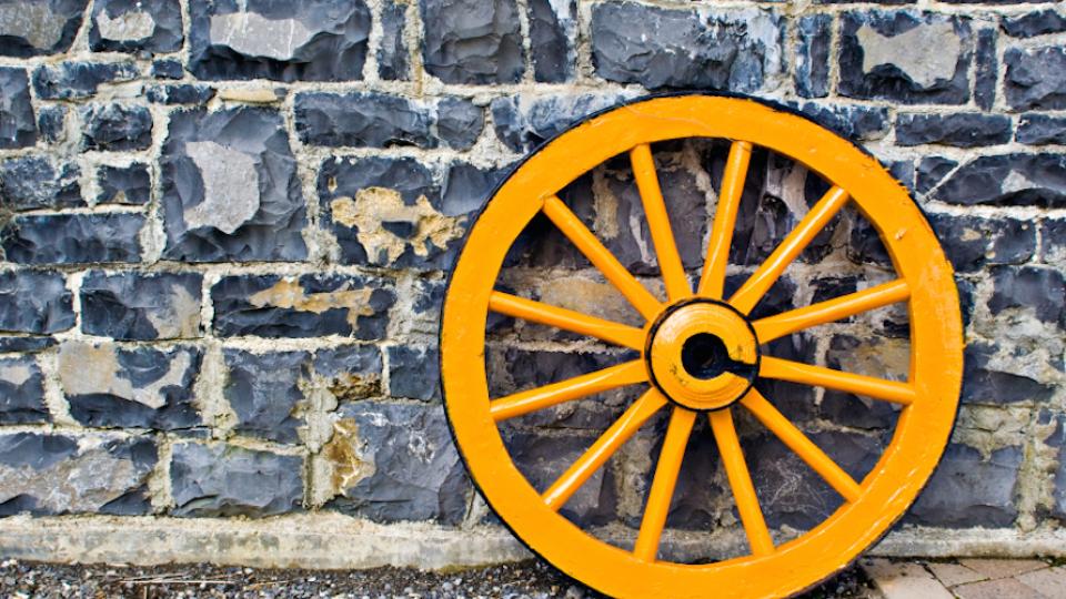 iStock_Wagon-Wheel_copy